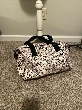 Spotted Cream & Black Weekend Duffle Bag with Black Handles Mali & Lili EUC
